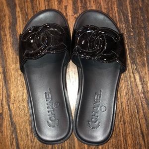 CHANEL SLIDES (original box included)